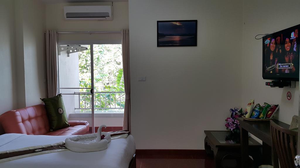 Ruen Narisra Resort Сукотаи Экстерьер фото