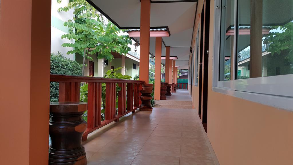 Ruen Narisra Resort Сукотаи Экстерьер фото